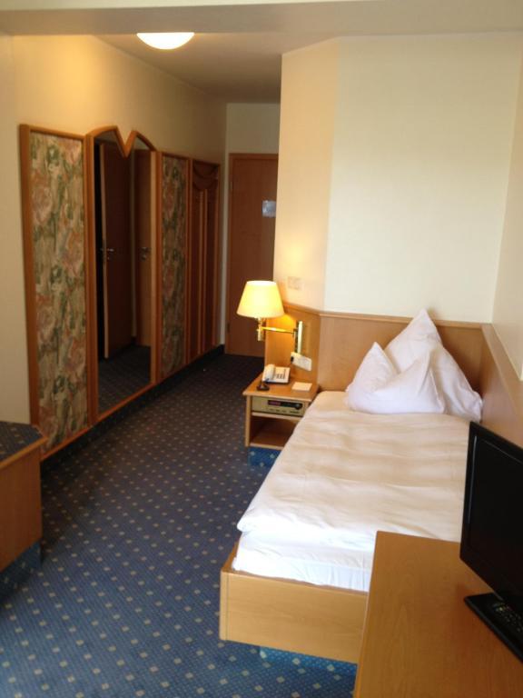 Hohenzollern Hotel Bad Neuenahr-Ahrweiler Phòng bức ảnh